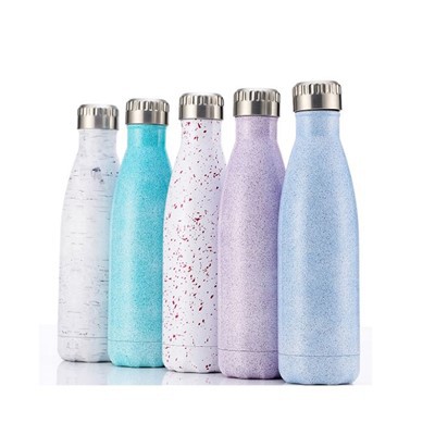 چگونه بوهای بد را از یک فلاسک خلاء 18/8 پاک کنیم؟